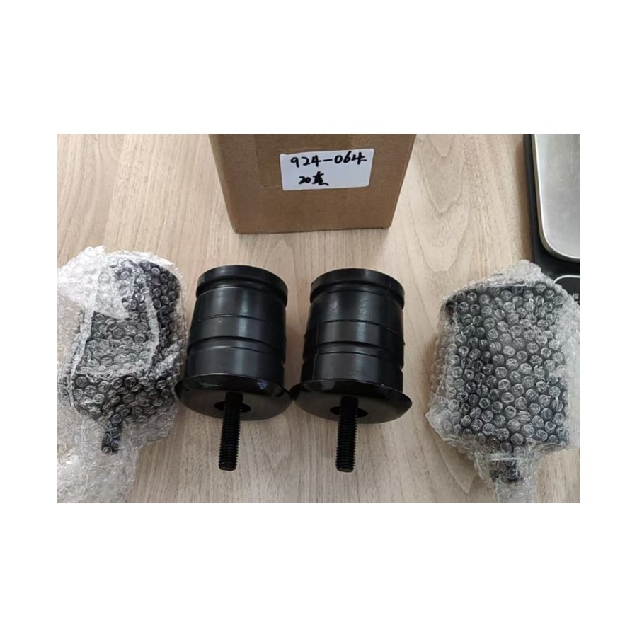 Body Mount Bushing Kit — 924-064
